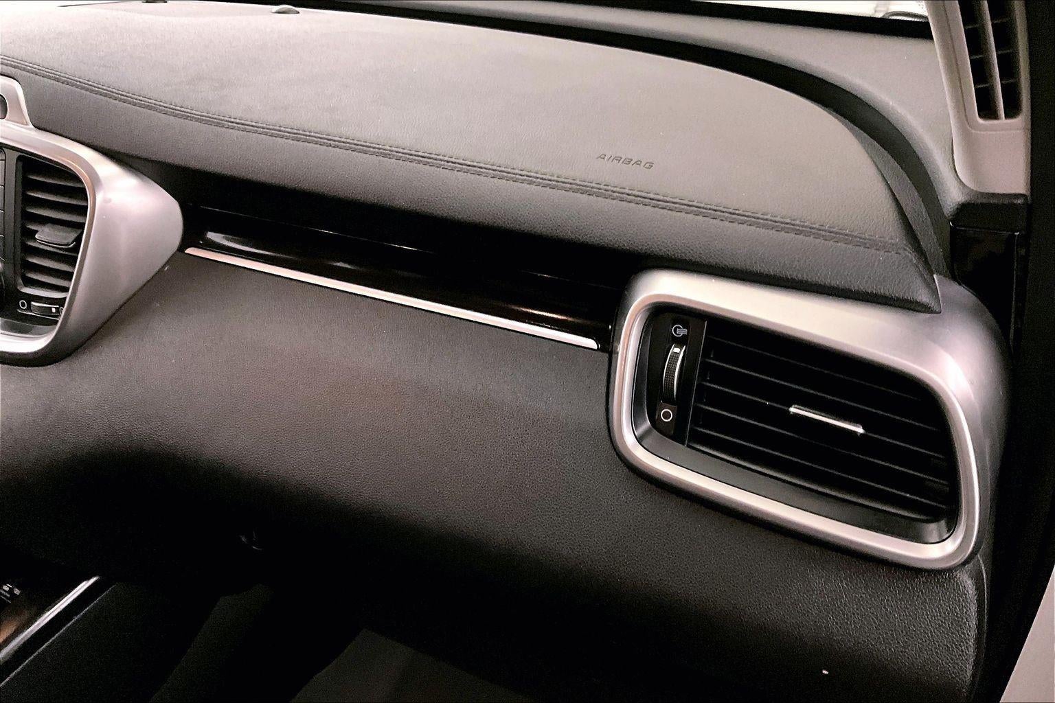 2020 Kia Sorento LX V6