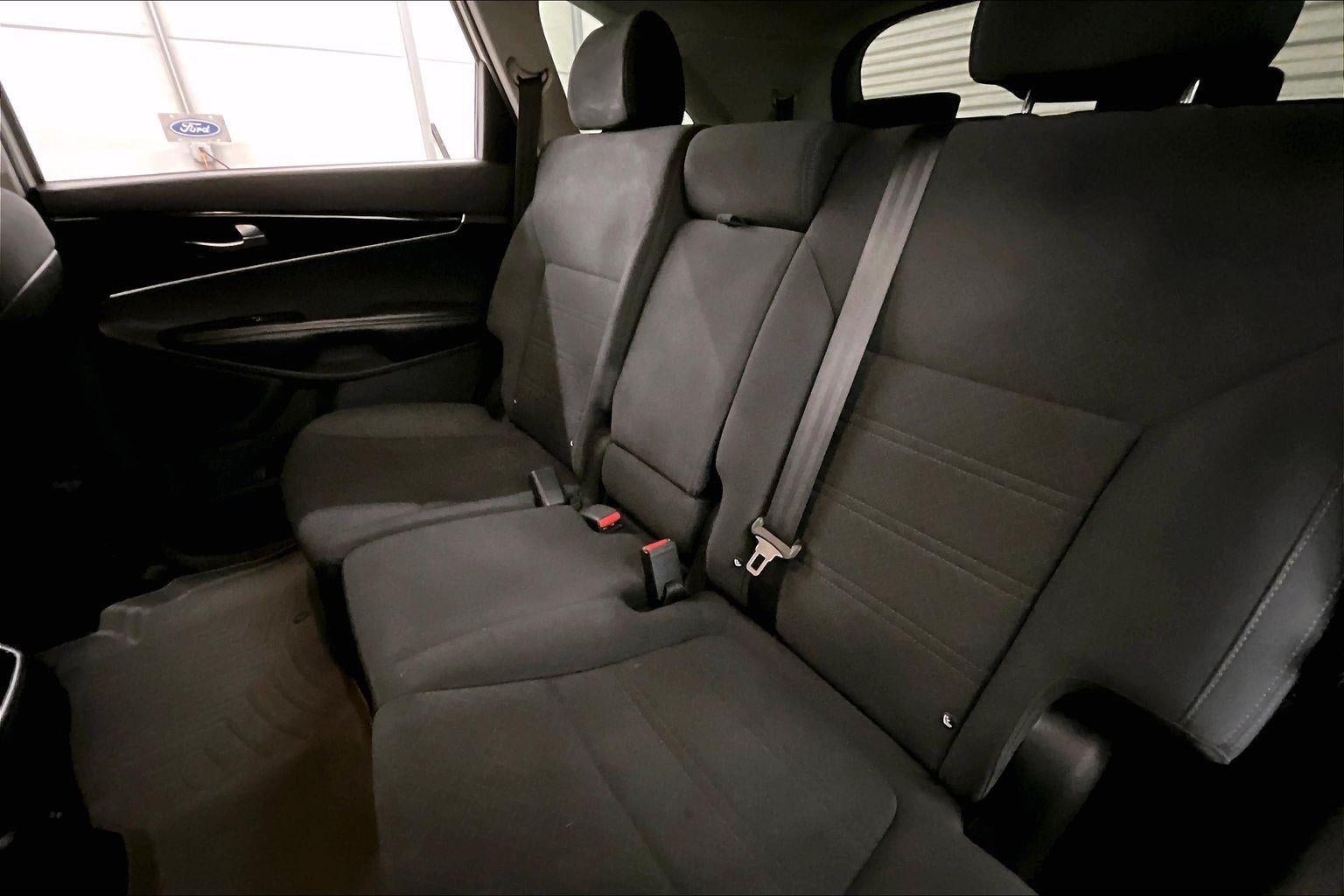 2020 Kia Sorento LX V6