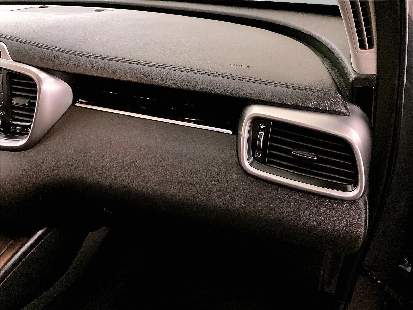 2020 Kia Sorento S V6