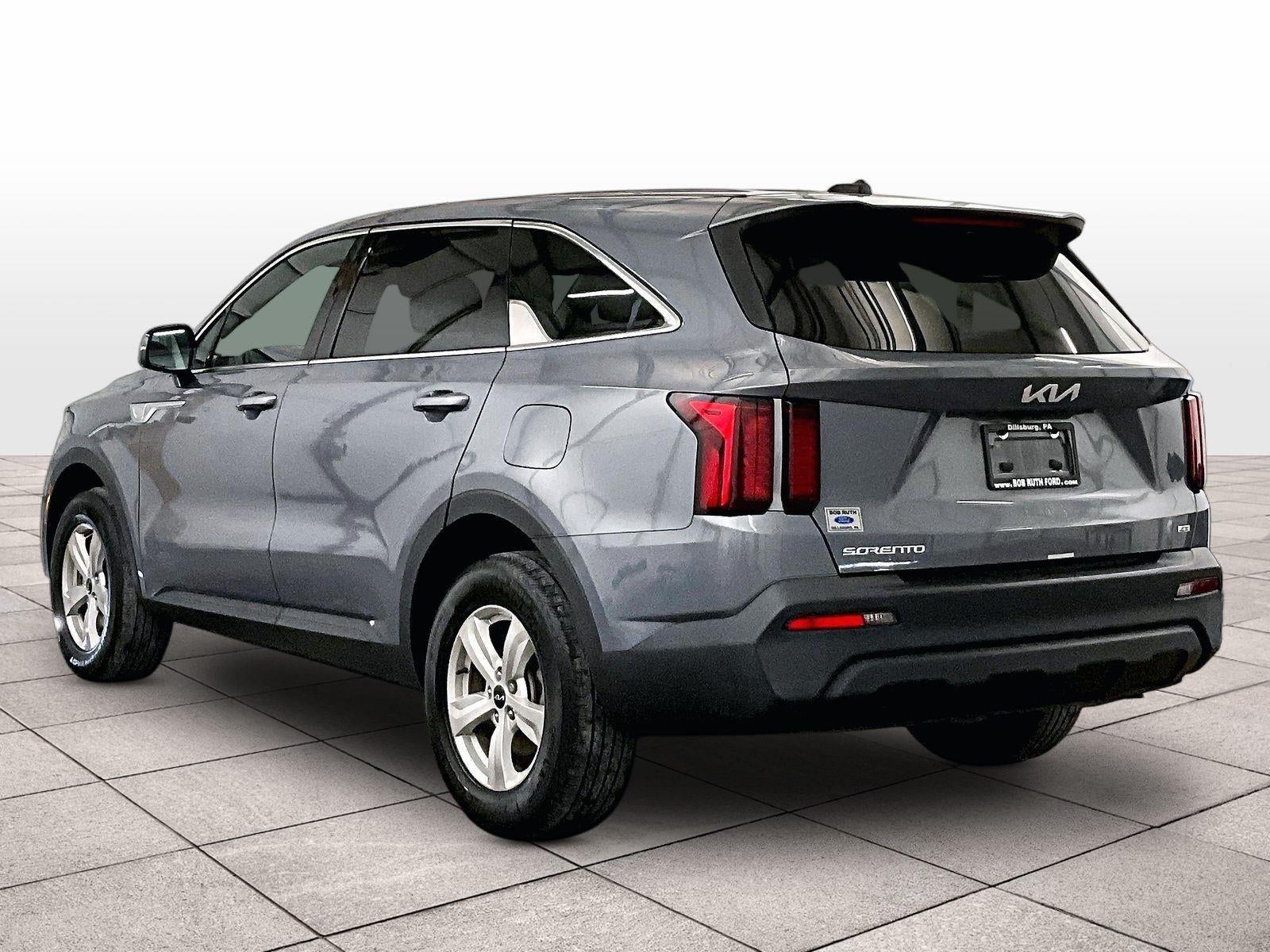 2023 Kia Sorento LX