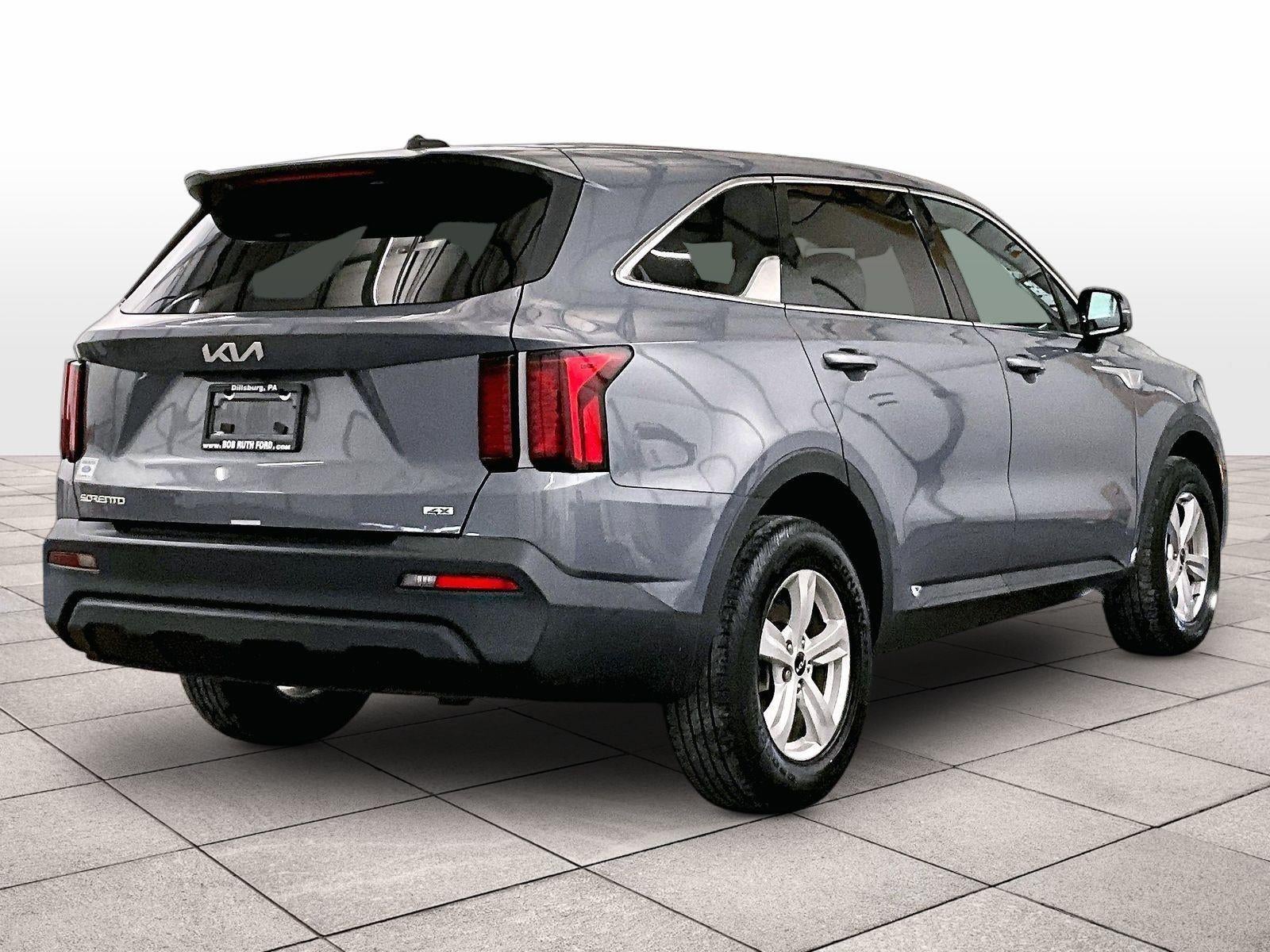 2023 Kia Sorento LX