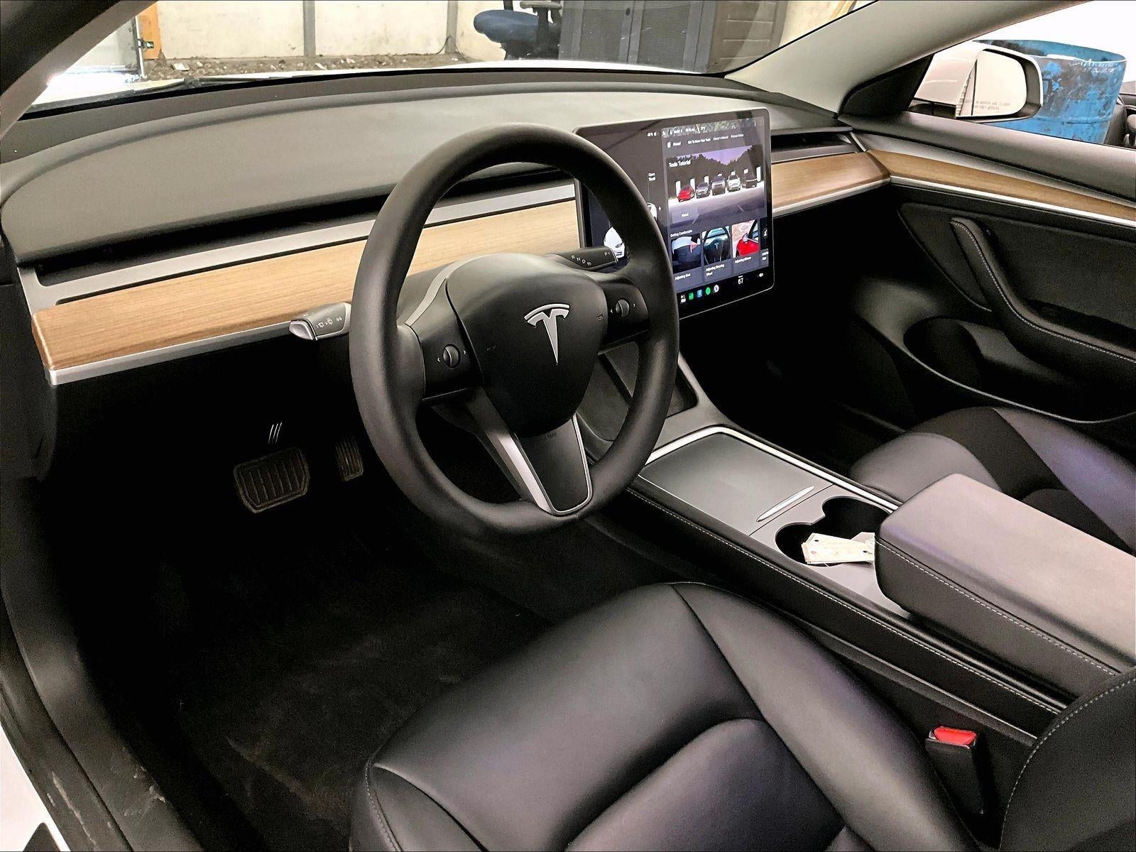 2023 Tesla Model 3 Base