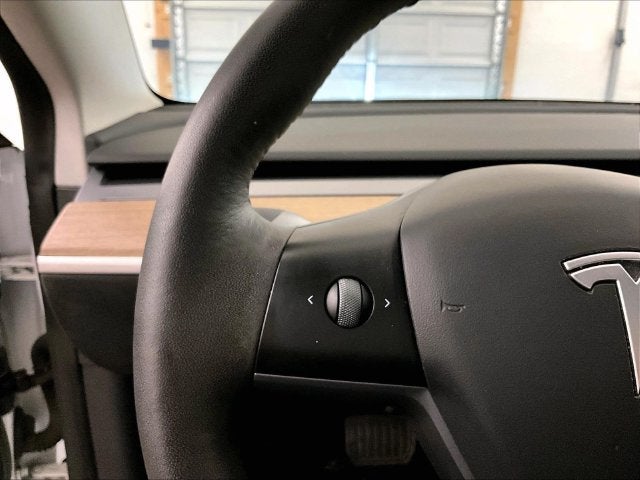 2023 Tesla Model 3 RWD