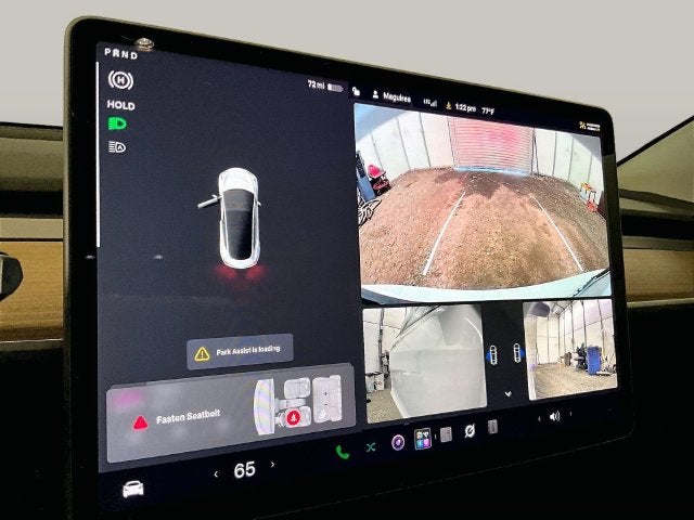 2023 Tesla Model 3 RWD