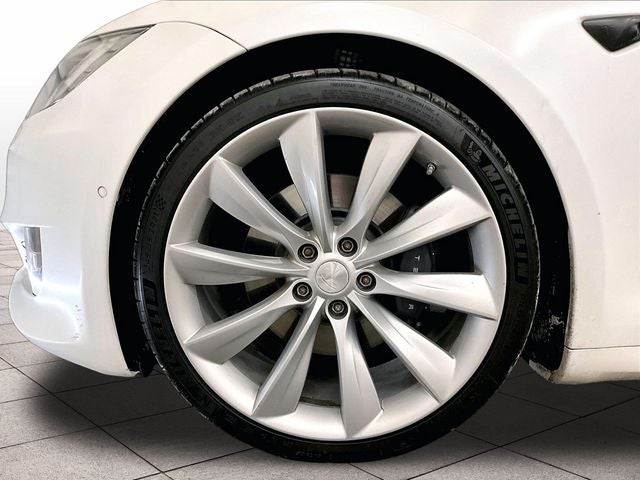 2020 Tesla Model S Long Range
