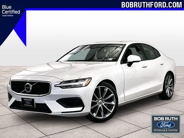 2020 Volvo S60 T6 Momentum