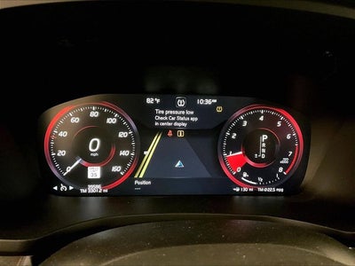 2020 Volvo S60 T6 Momentum