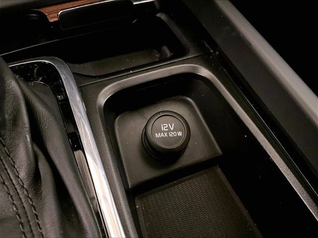2020 Volvo S60 T6 Momentum