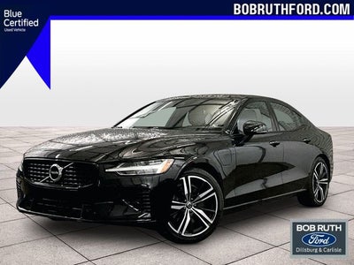 2021 Volvo S60 Recharge Plug-In Hybrid T8 R-Design Expression
