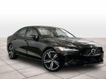 2021 Volvo S60 Recharge Plug-In Hybrid T8 R-Design Expression