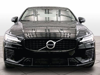 2021 Volvo S60 Recharge Plug-In Hybrid T8 R-Design Expression