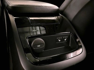 2021 Volvo S60 Recharge Plug-In Hybrid T8 R-Design Expression
