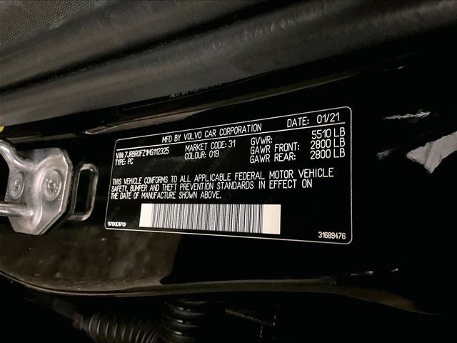 2021 Volvo S60 Recharge Plug-In Hybrid T8 R-Design Expression