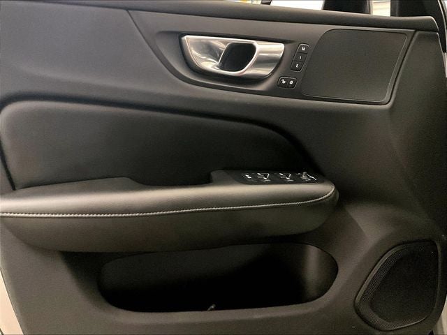 2022 Volvo S60 Momentum
