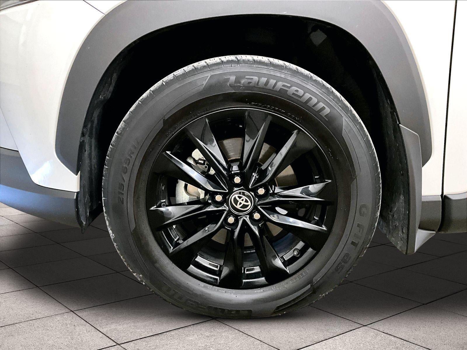 2023 Toyota Corolla Cross LE