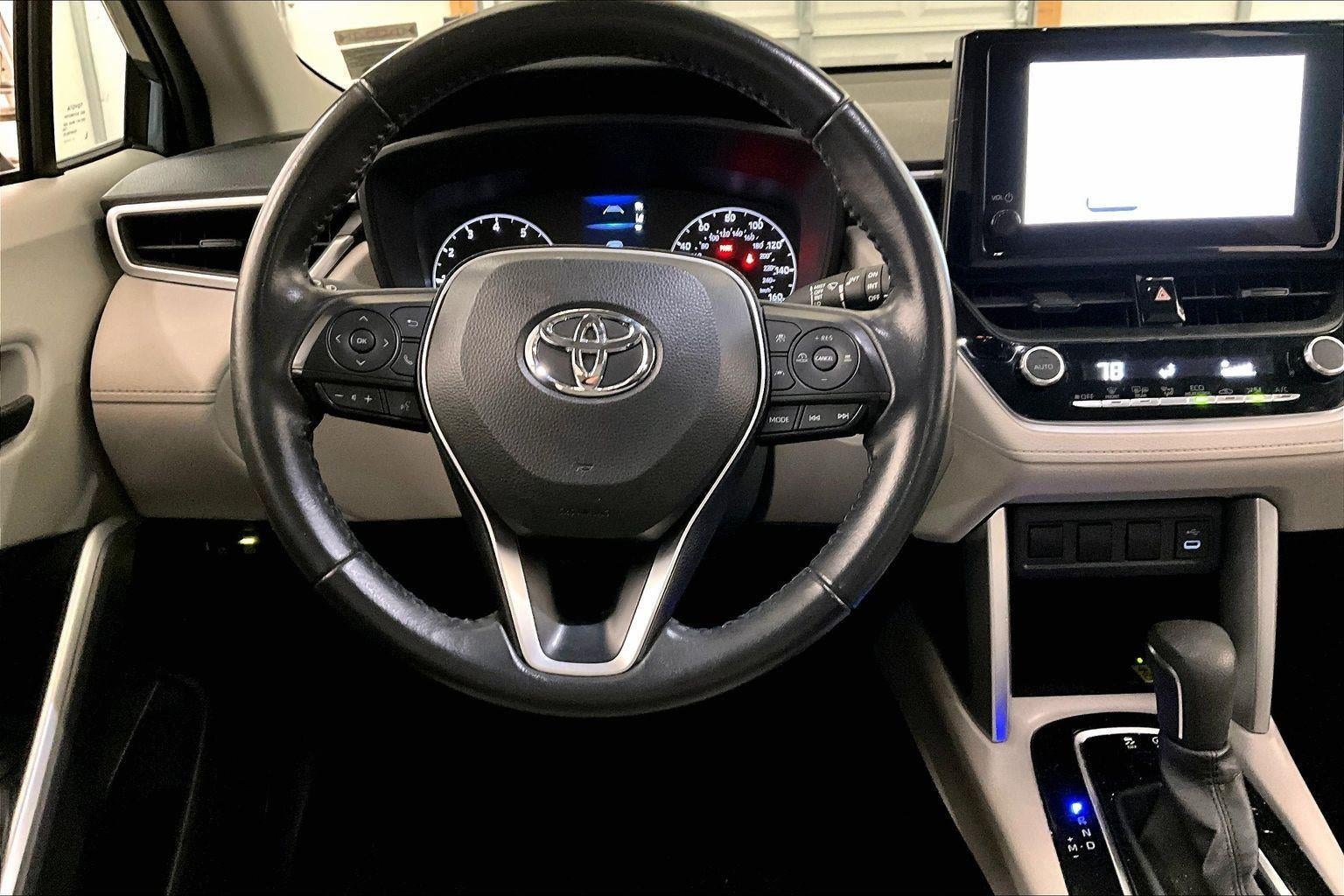 2023 Toyota Corolla Cross LE