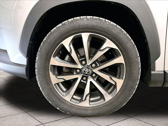 2022 Toyota Corolla Cross XLE