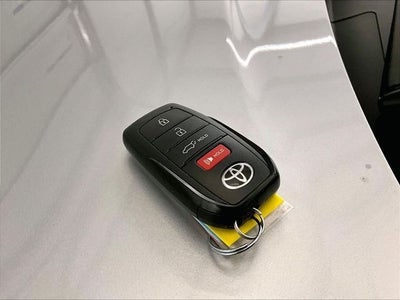 2022 Toyota Corolla Cross XLE