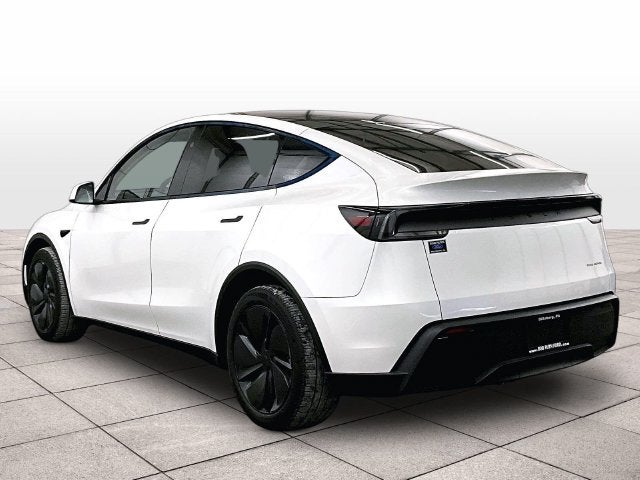 2026 Tesla Model Y Long Range