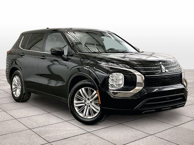 2022 Mitsubishi Outlander ES