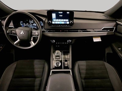 2023 Mitsubishi Outlander SE Black Edition