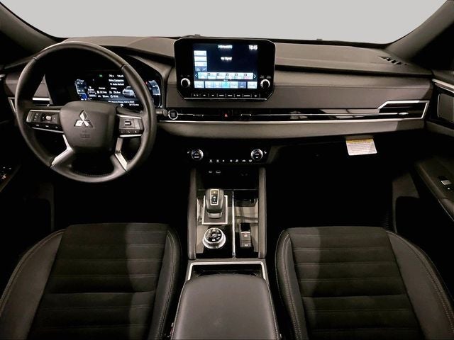 2023 Mitsubishi Outlander SE Black Edition