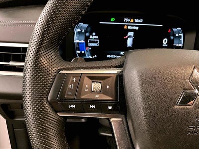 2023 Mitsubishi Outlander SE Black Edition