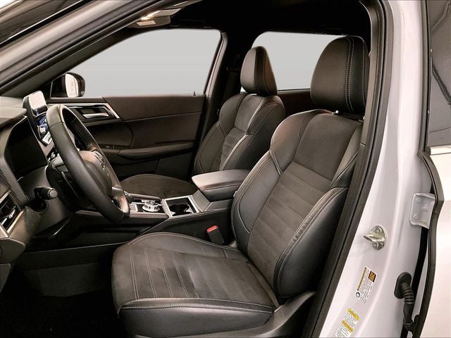2023 Mitsubishi Outlander SE Black Edition