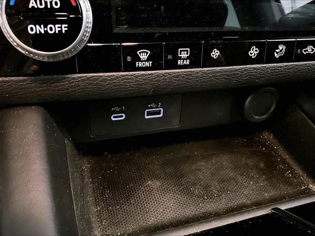 2023 Mitsubishi Outlander SE Black Edition