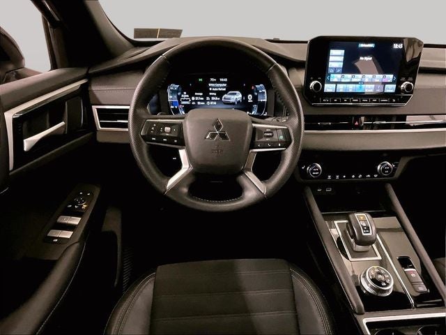 2023 Mitsubishi Outlander SE Black Edition