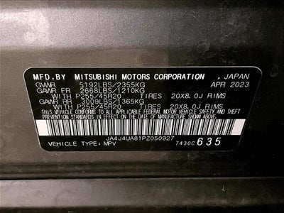2023 Mitsubishi Outlander SE