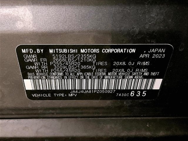 2023 Mitsubishi Outlander SE