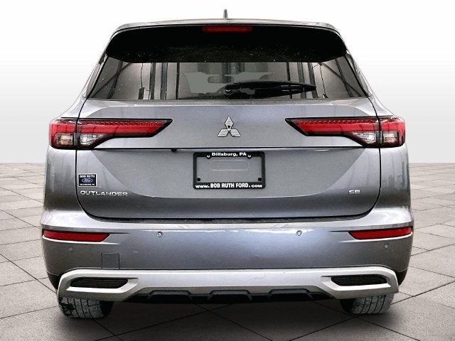 2023 Mitsubishi Outlander SE