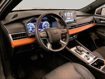 2024 Mitsubishi Outlander SEL