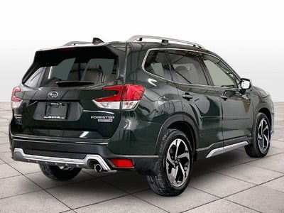 2023 Subaru Forester Touring