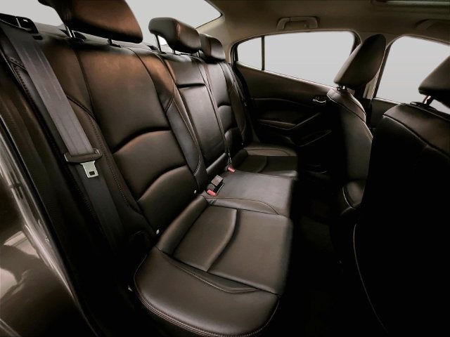 2016 Mazda Mazda3 i Grand Touring