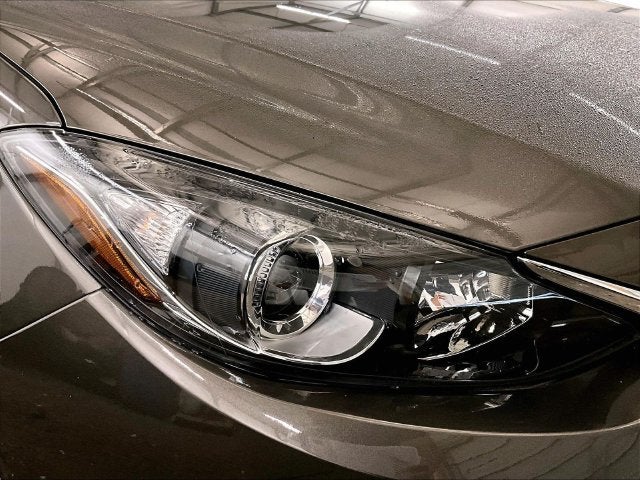2016 Mazda Mazda3 i Grand Touring