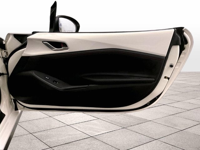 2016 Mazda Mazda Miata Grand Touring