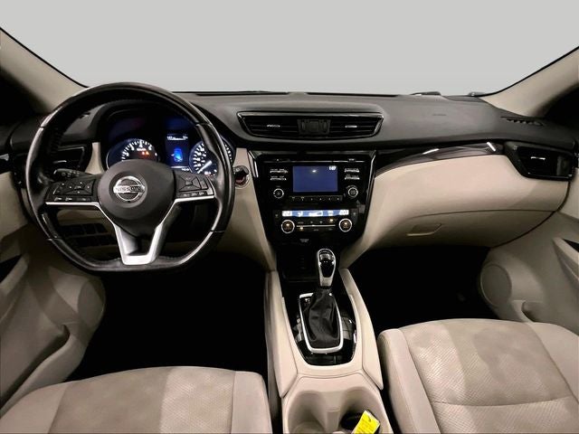 2017 Nissan Rogue Sport SV