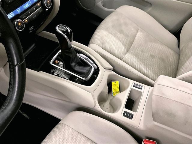 2017 Nissan Rogue Sport SV