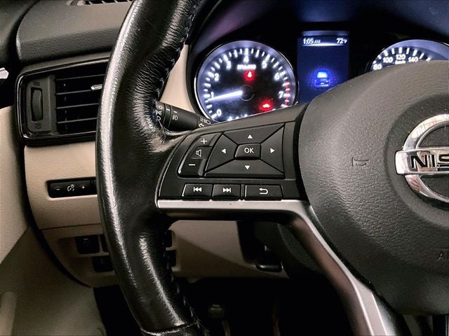 2017 Nissan Rogue Sport SV
