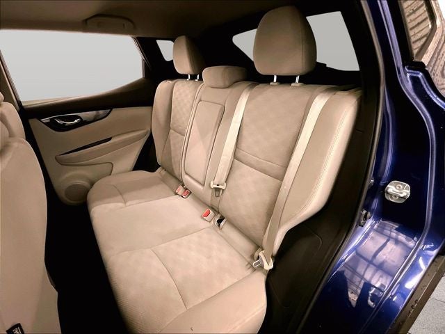 2017 Nissan Rogue Sport SV