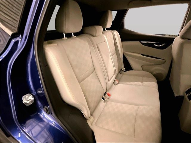 2017 Nissan Rogue Sport SV