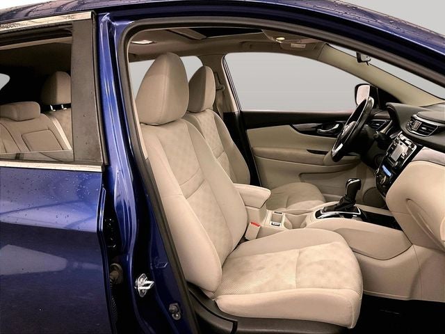 2017 Nissan Rogue Sport SV