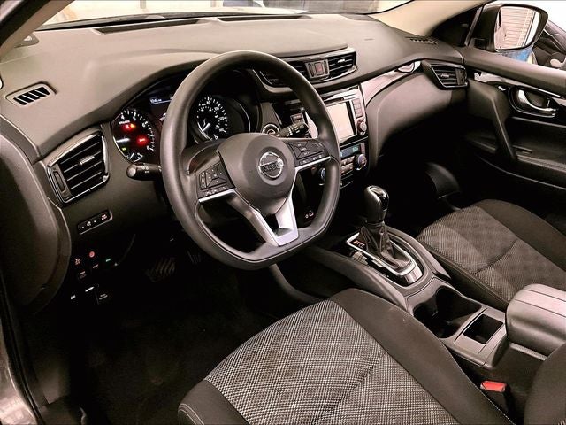 2020 Nissan Rogue Sport SV
