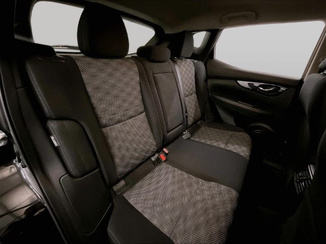 2020 Nissan Rogue Sport SV