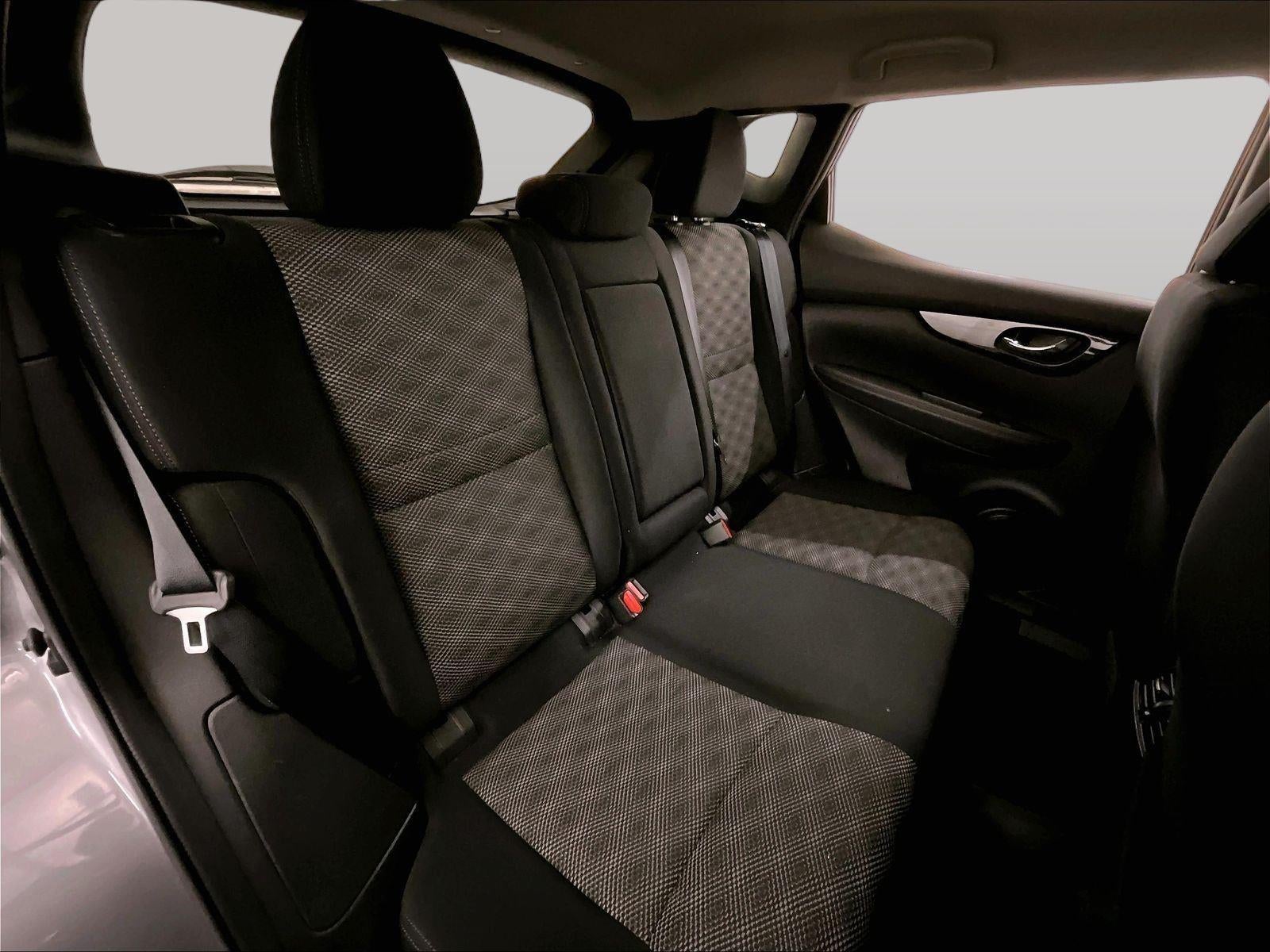 2020 Nissan Rogue Sport SV