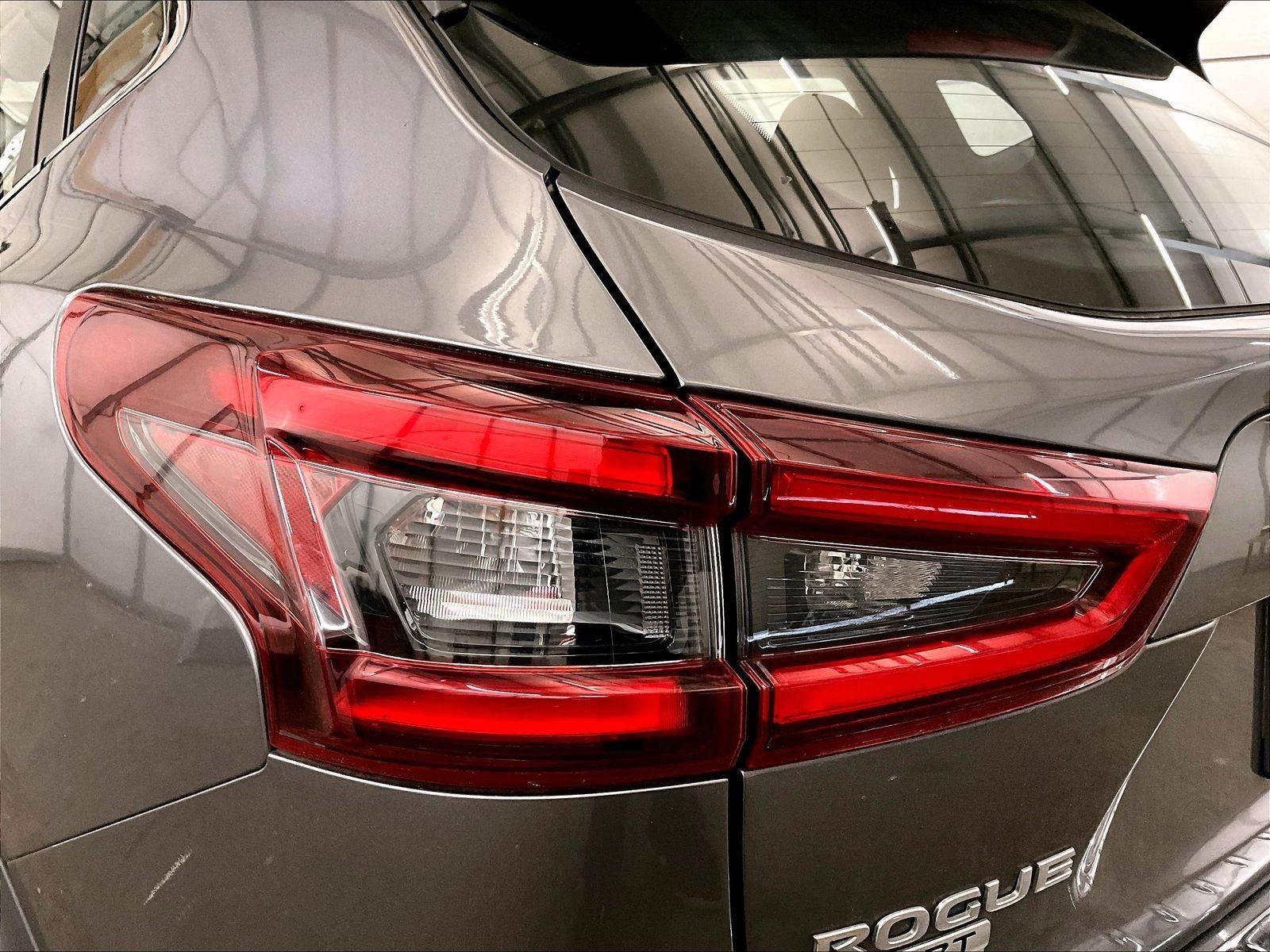 2020 Nissan Rogue Sport SV