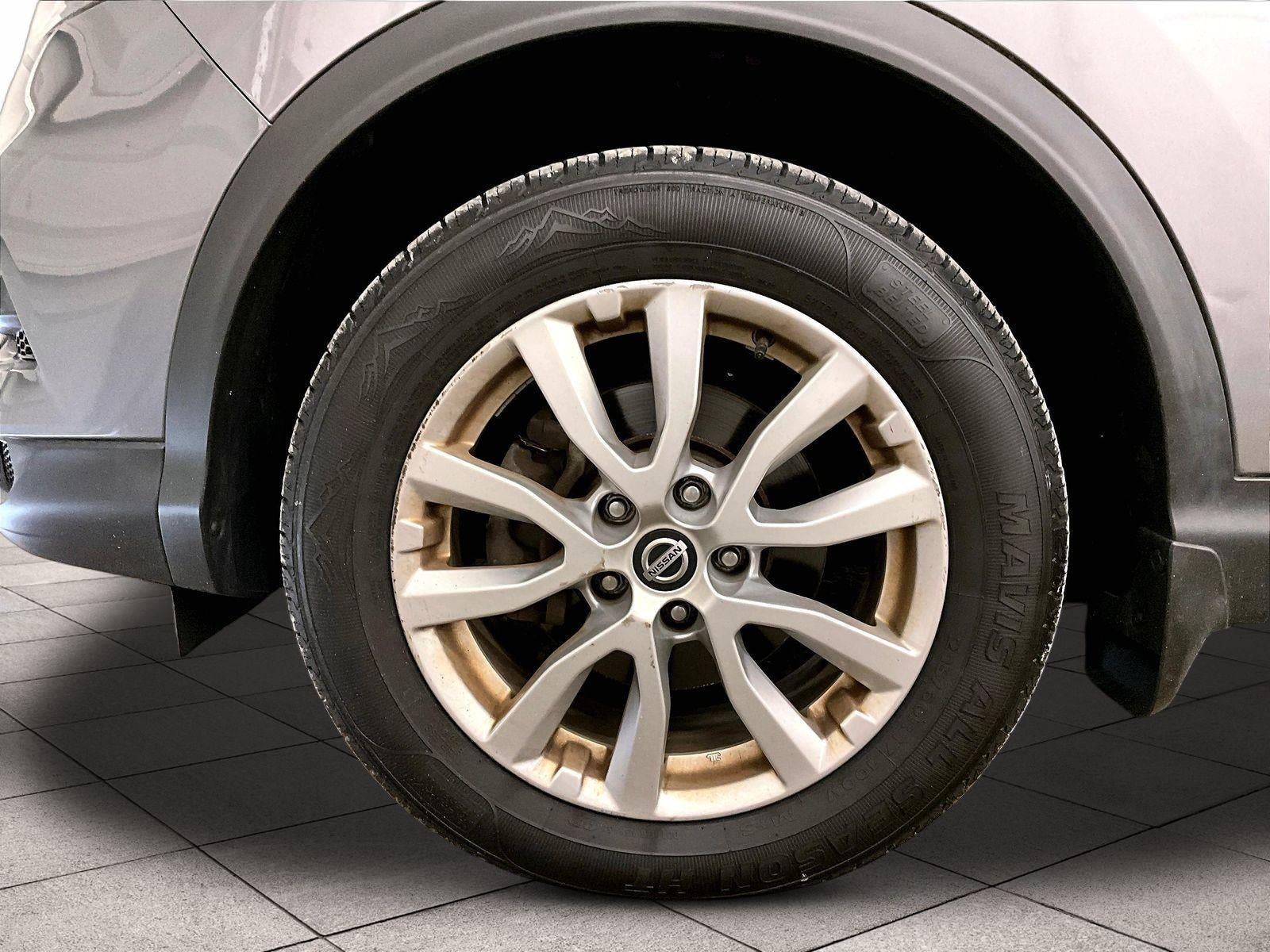 2020 Nissan Rogue Sport SV
