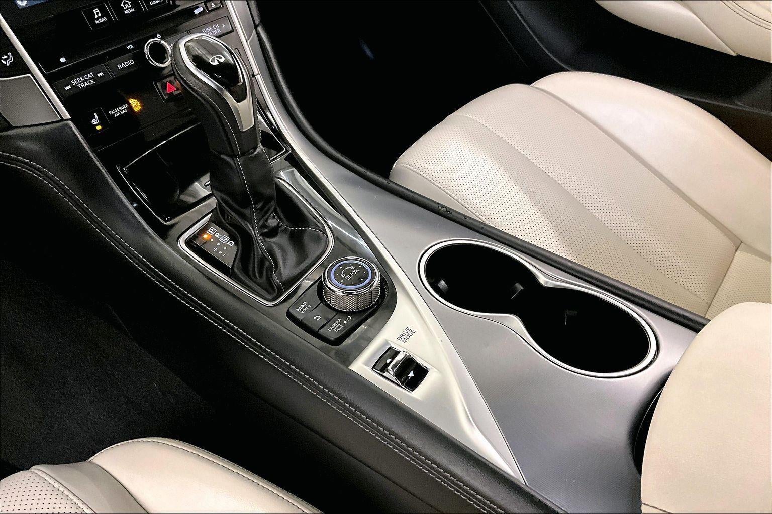 2018 INFINITI Q60 3.0t LUXE